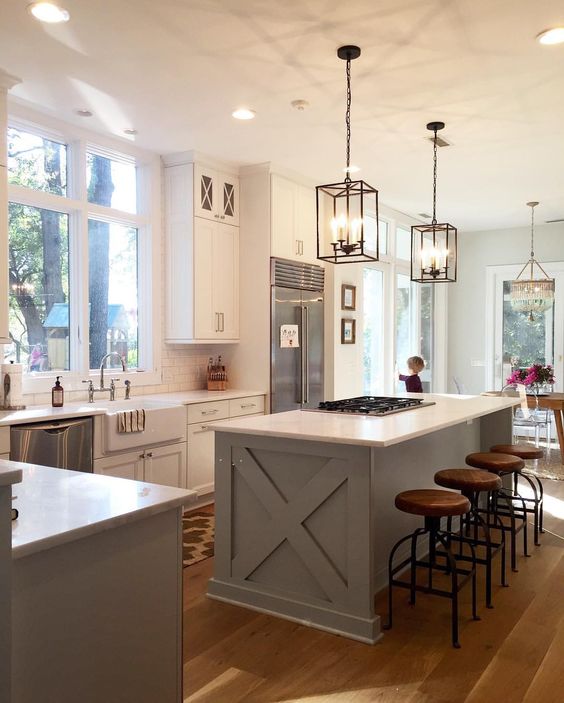 Farmhouse Kitchen Inspiration - 10 Kitchens that have Fixer Upper style