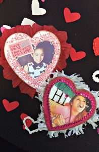 Valentine's Day Crafts for Kids. Lots of Valentine Craft Ideas for kids to do at class parties, at home, daycare, or more. #valentinescraft #valentinecraft #valentinecraftsforkids #kidscrafts