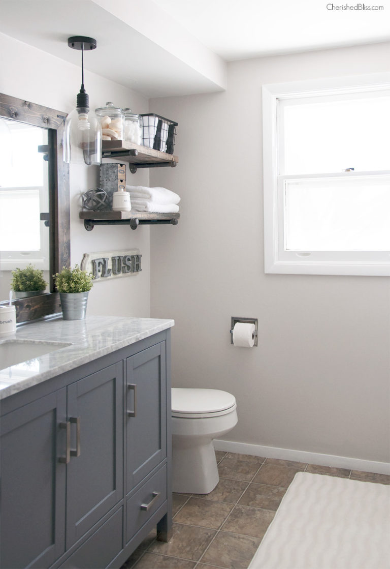 DIY Bathroom Remodel Inspiration photo. Beautiful farmhouse bathroom ideas. #farmhouse #farmhousebathroom