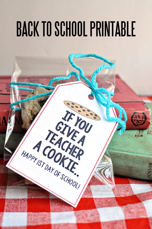 Welcome Back Ideas for Teachers - Free Printable Teacher Gifts. They also make great free teacher appreciation gifts. #teacherappreciation #backtoschool #teaching