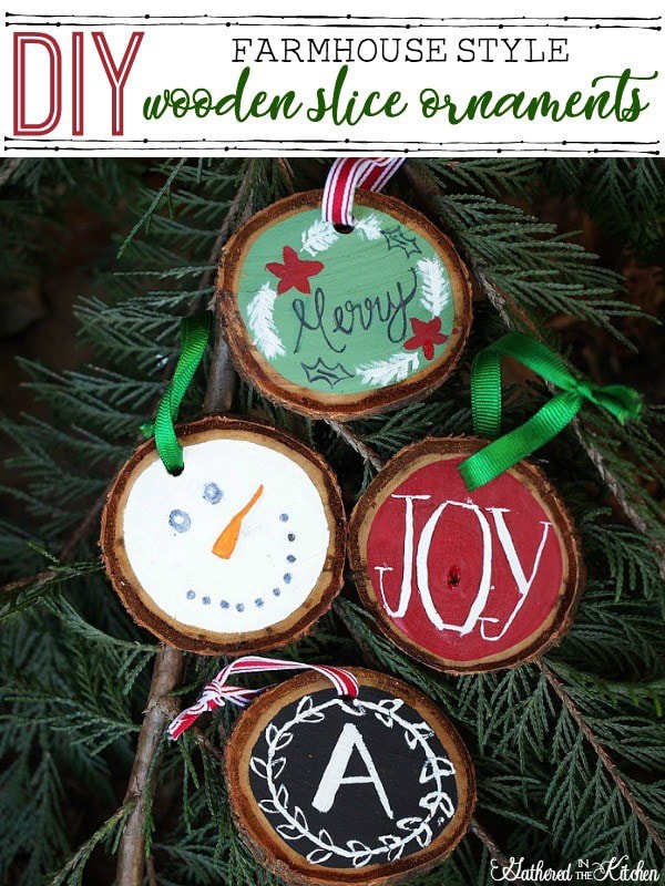 DIY Christmas Decor Gifts - 15 Creative, handmade Christmas gifts for the home. Get inspired and get crafty this holiday season. Great Christmas gift ideas for the Cricut and Silhouette included. #christmasgift #diychristmas #cricut #silhouette 