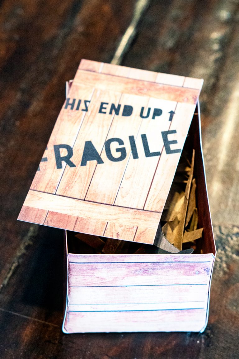 Christmas Story Elf on a Shelf - Free Printable Set