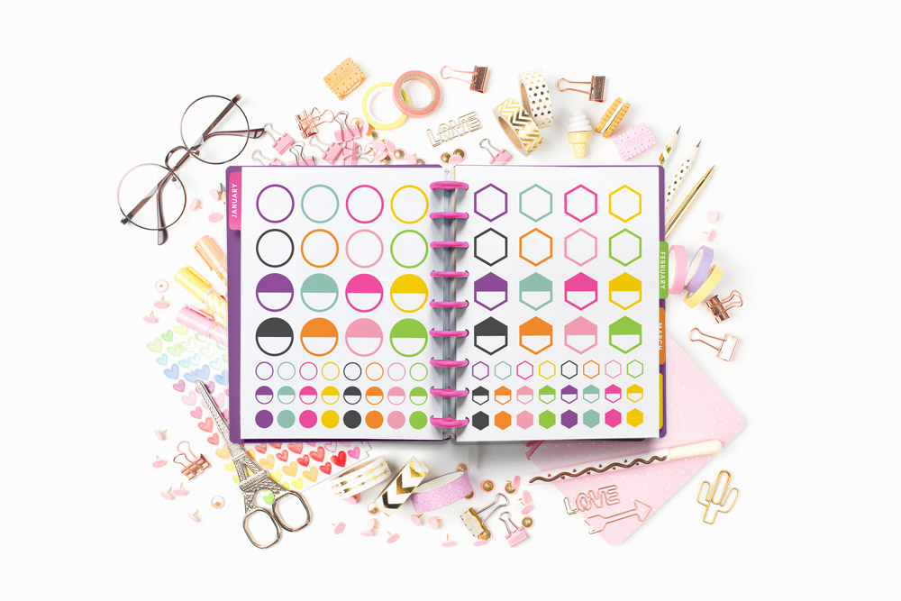 This is the image shows the free functional planner box and shape stickers that are available to download at the end of the post. You can download four pages of free functional planner stickers at the end of this post. This image shows you two of the four available pages to download.