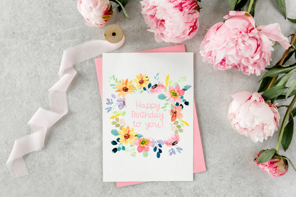 Floral Birthday For Mom - Free Birthday Card