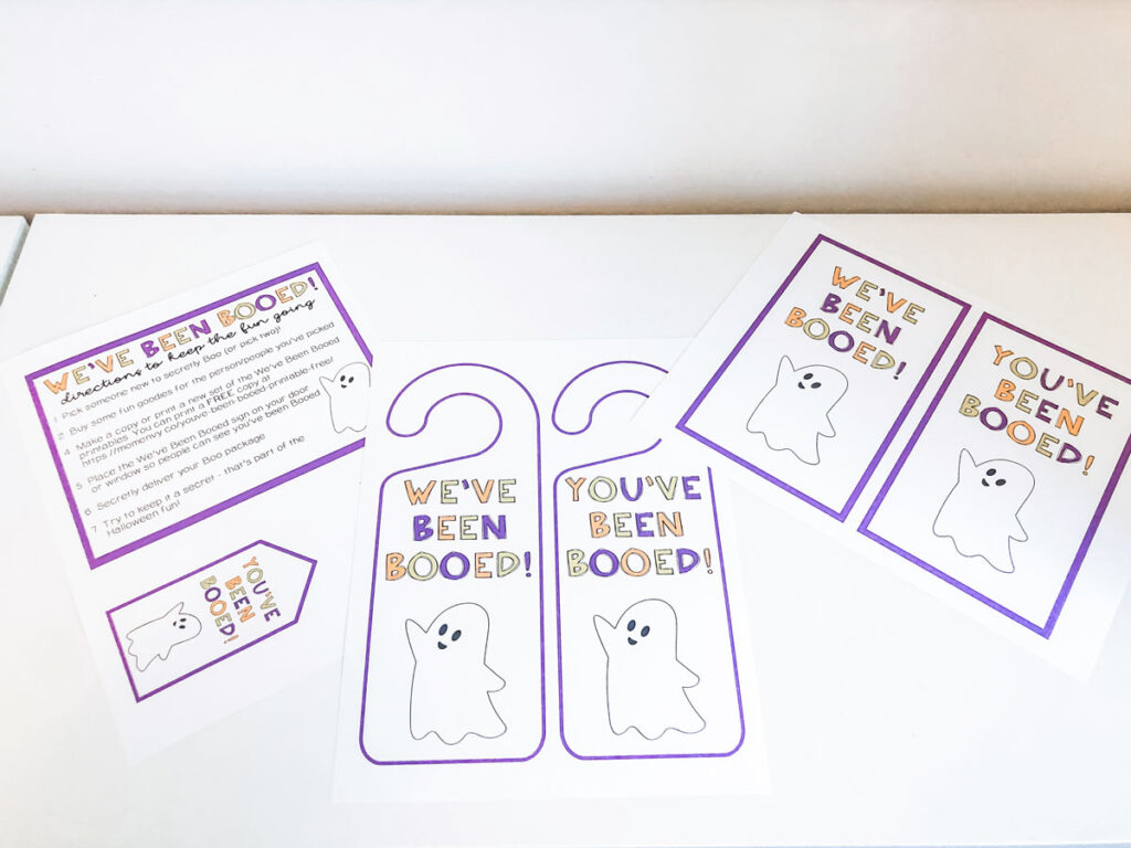 This image shows the You’ve Been Booed printable set you can get for free at the end of this blog post. This is everything that is included in the free set.