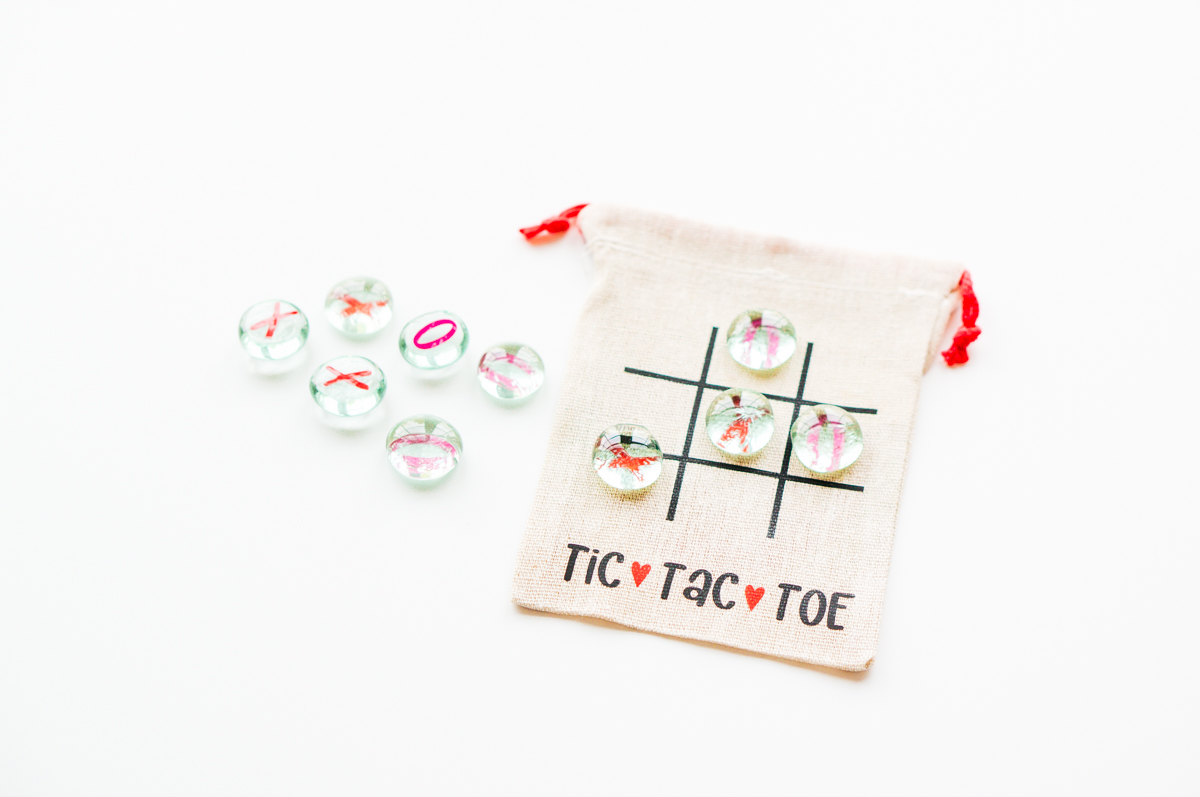 Playing Tic Tac Toe Variations On Checked Paper Royalty Free SVG