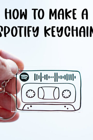 At the top it says How to make a Spotify keychain. The image below shows a song keychain DIY gift with a Spotify code.