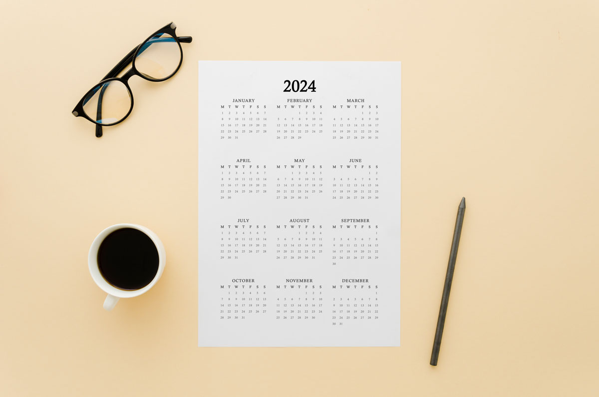 This image shows a 2024 free printable year at a glance calendar you can get for free in this blog post.