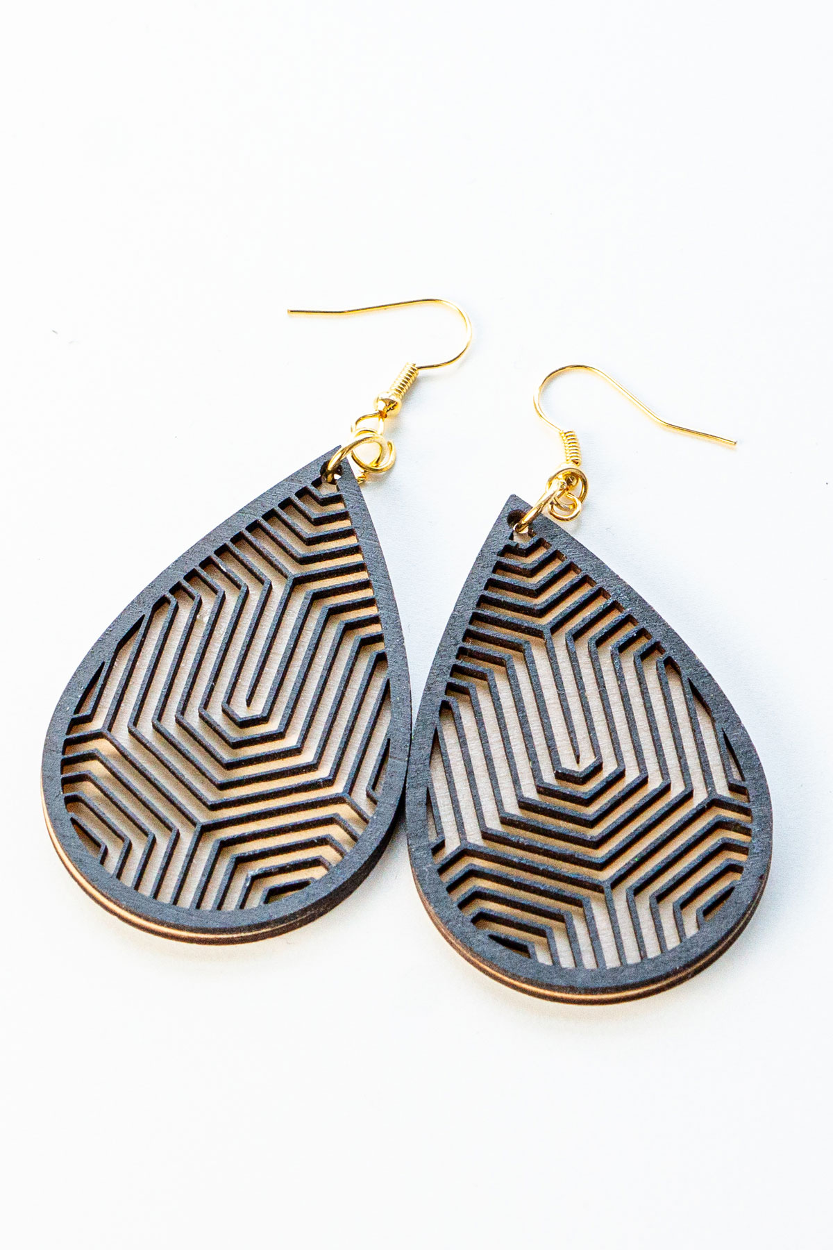 How to Make DIY Wooden Earrings with an xTool M1 Laser