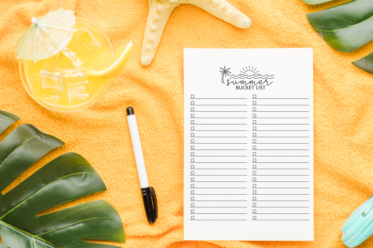 This image shows one of lists from the free bucket list printable set. This one is the summer bucket list printable.