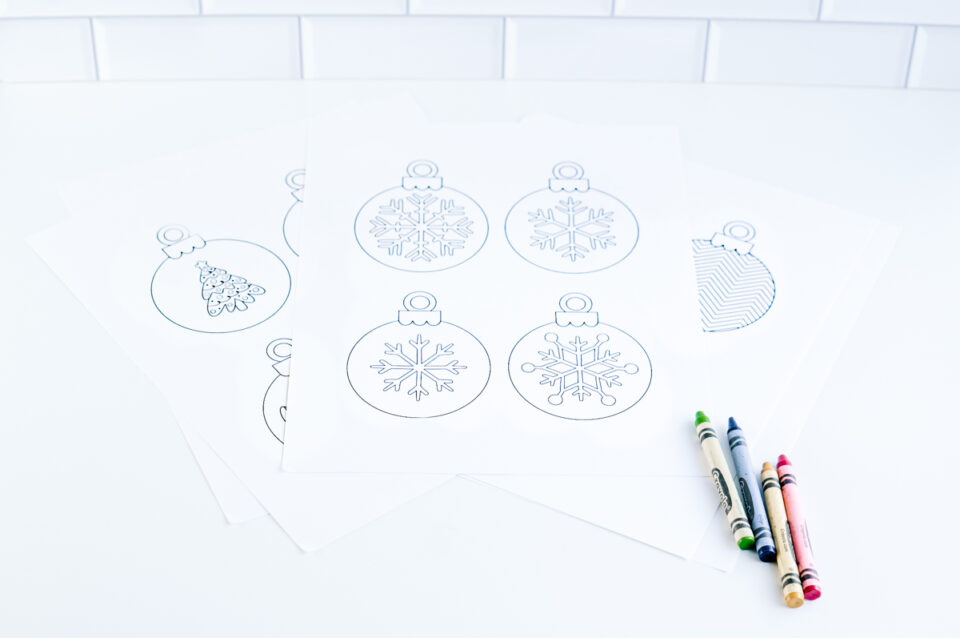 Free Printable Christmas Ornaments for Coloring
