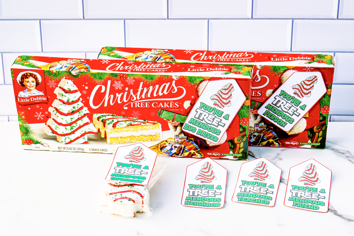 This is one of the free Christmas treat gift tags you can download in this post. It says, You’re a Tremendous Teacher. This version of the tag features the Little Debbie Christmas cake. The tag is attached to a box of Little Debbie Cakes.