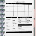 Yearly period tracker page in a disc-bound planner showing a large 31-day grid across all months, a column of blank checkboxes for symptoms, a cycle length table, and notes section.